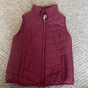Girls, Maroon puffer vest